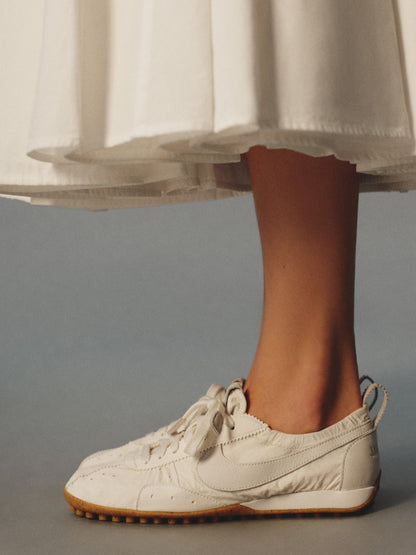 Nike x Jacquemus - Moon (Women's)