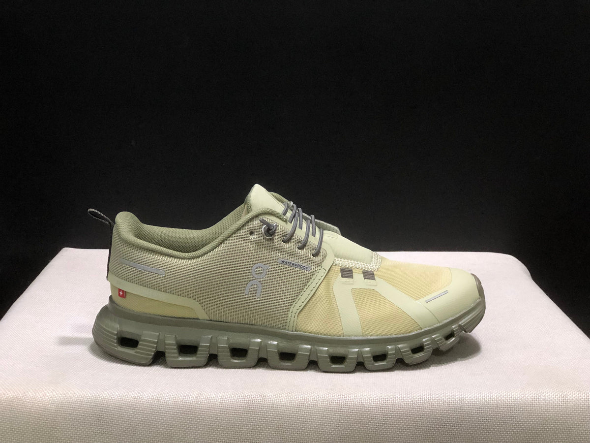 On Cloud 6 Sneaker