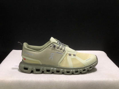 On Cloud 6 Sneaker