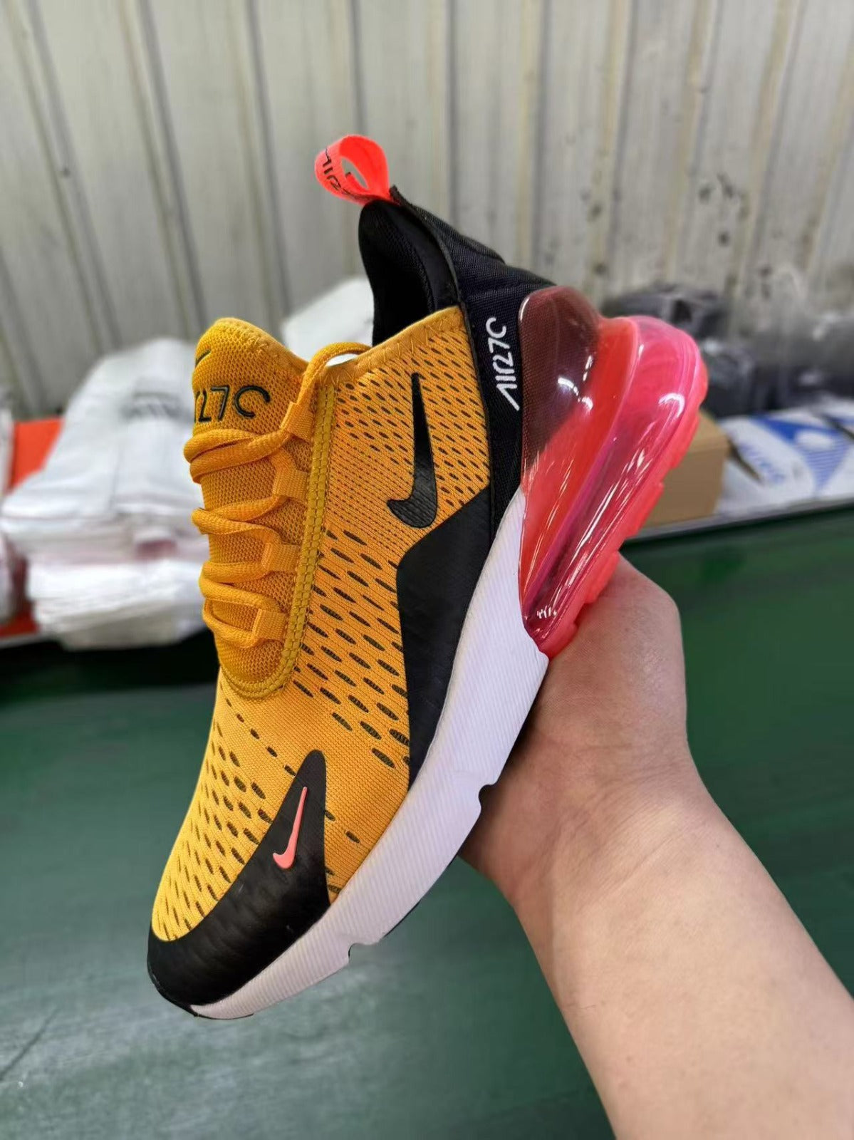 Nike Air Max 270 Sneakers