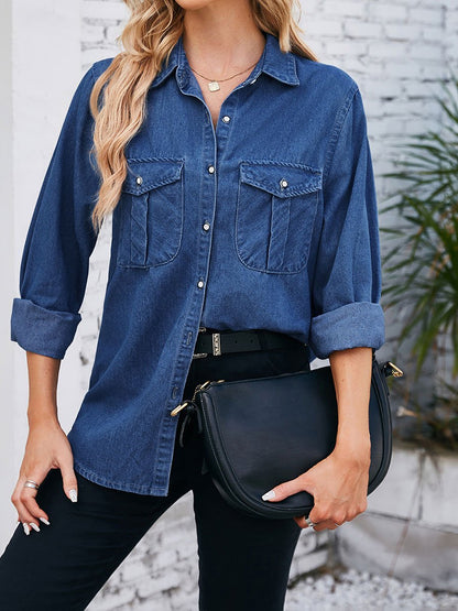 Klassisk tvättad denimskjorta för kvinnor 
