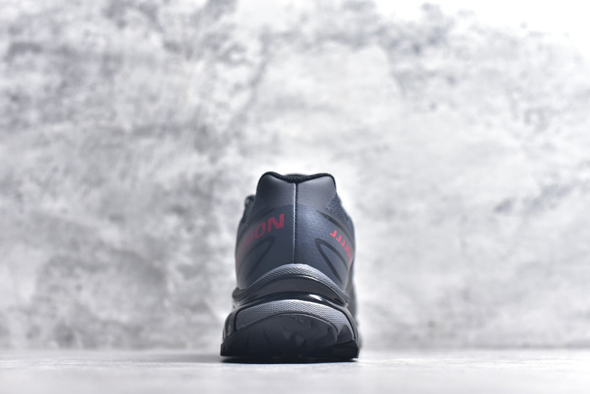 Salomon XT-6 – Retro Outdoor Trail Running Shoe