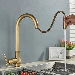 Antique Brass Pull Out Kitchen Faucet Single Handle Faucet 360 Rotate Kitchen Tap Hot Cold Water Mixer Crane Pull Down Brass Sink Fauce