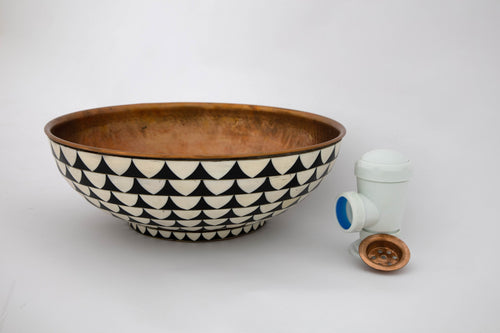 Copper And Ceramic Vessel Sink , Black And White Round Sink