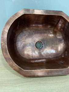 Oval Shaped Handmade Copper Sink - Perfect for Bathroom and Kitchen Renovations - Durable and Elegant Design - High-Quality Copper Material