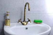 Load image into Gallery viewer, Single Hole Bathroom Faucet - Oil Bronze Bathroom Faucet